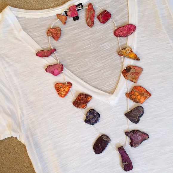 Imperial jasper dyed stones on knotted white hemp - Picture 2 of 8